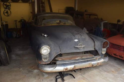 Imagem 4 de 5 de Oldsmobile Nine Eight