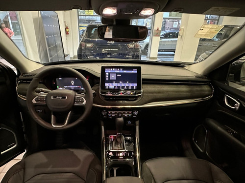 Imagen 19 de 25 de Jeep Commander H