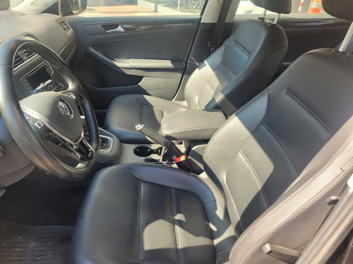 Volkswagen Vento 1.4t condortline dsg