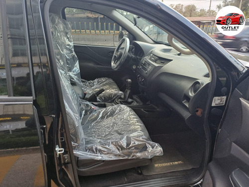 Nissan Frontier 2.5 Se Dc 4X2 Mt