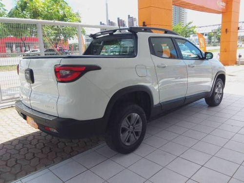 Imagem 7 de 9 de Fiat Toro 1.8 16v Evo Flex Freedom At6