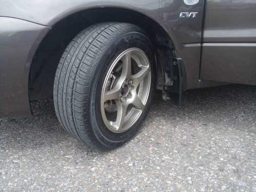 Imagen 10 de 12 de Mitsubishi Lancer