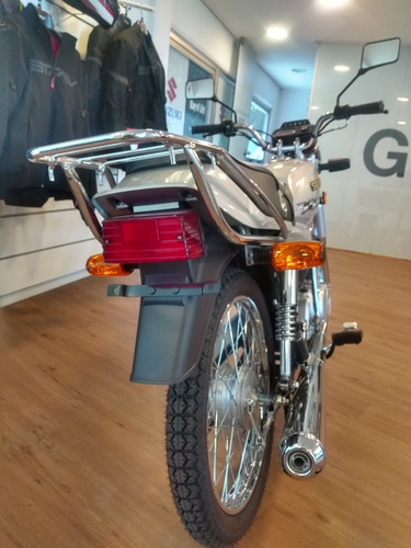 Imagen 8 de 23 de Suzuki Ax 100 2022 Suzuki Pilar No Wave, Motomel, Hunter,ybr