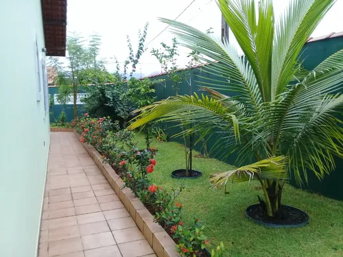 Casa Térrea C/ 3 Quartos, 2 Banheiros - São João Batista Ll Peruíbe/sp
