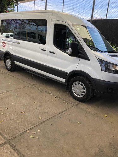Imagen 1 de 6 de Ford Transit 2018 2.2 Pasajeros Larga Techo Alto Custom Mt