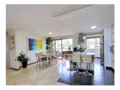 Excelente Casa Unifamiliar Rionegro, Unidad Abierta..gran Oportunidad