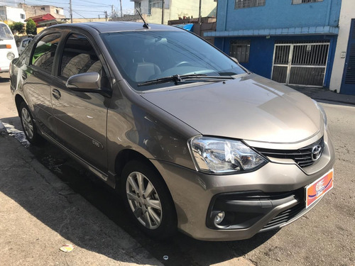 Toyota Etios 1.5 Xls Sedan 16v Flex 4p Automático
