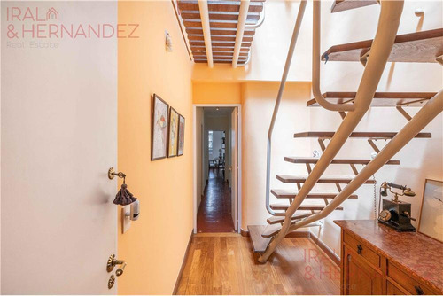 Imagen 12 de 30 de Venta De Ph Con Terraza Propia- Un Oasis En Recoleta !!!