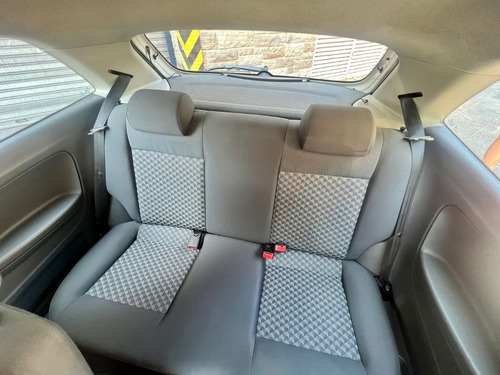 Imagen 16 de 25 de Volkswagen Gol Trend 1.6 Highline 3p 2015