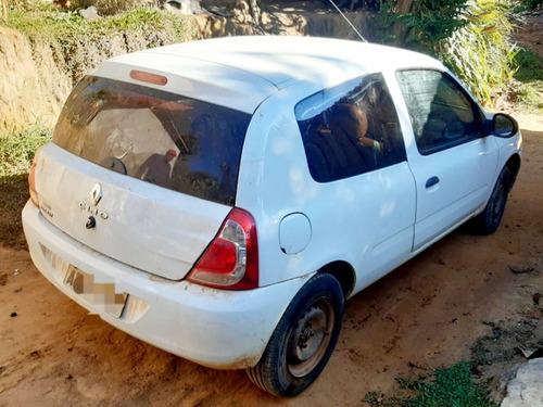 Imagem 3 de 10 de Renault Clio 2014 1.0 16v Authentique Hi-power 3p