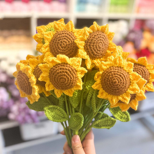 Un Ramo De Girasoles De Simulación, Productos Terminados De