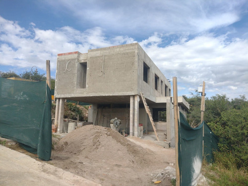 Imagen 6 de 18 de Casa A Terminar En Lomas Del Cigarral