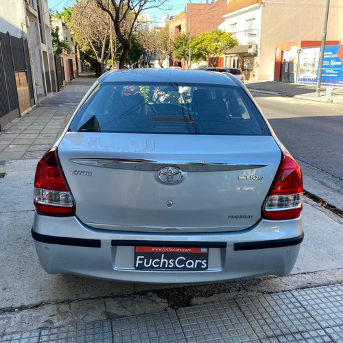 Toyota Etios 1.5 Sedan Platinum