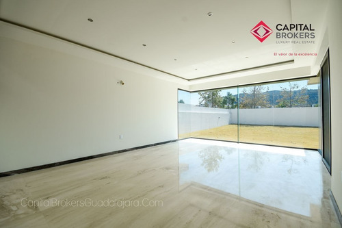 Imagen 13 de 30 de Casa De Lujo En Venta Ayamonte Club De Golf Zona Bajío