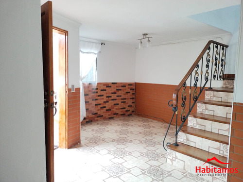 Casa En Venta En Itagüí - Parque Cod 62982