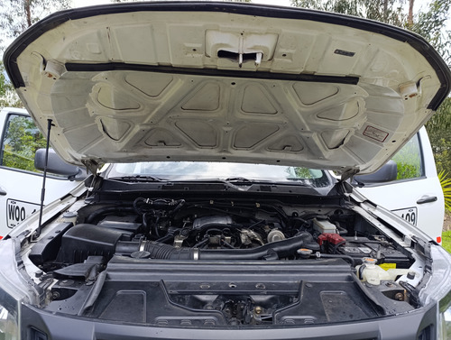 Nissan Frontier 2.5l Chasis Diésel 4x2