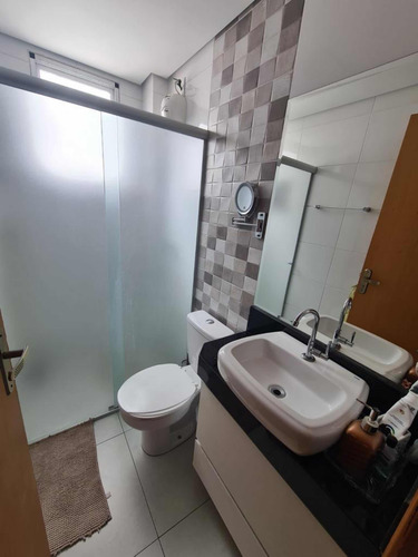 Apartamento Cobertura Duplex Com Sol Da Manhã/tarde, Rua Silenciosa E Vista Livre, 3 Quartos, 3 Banheiros(2 Suites) E 2 Vagas De Garagem Cobertas E Mobiliado Pronto Para Morar!!!
