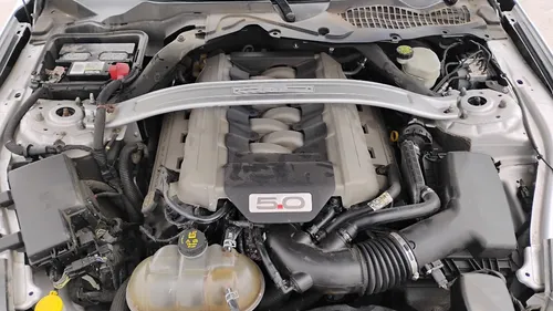 Ford Mustang 5.0l V8 Mt