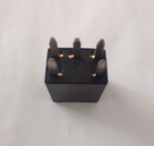 Relay Rele Multiuso 12v 5 Pines Original Gm 13500128 (Usado)