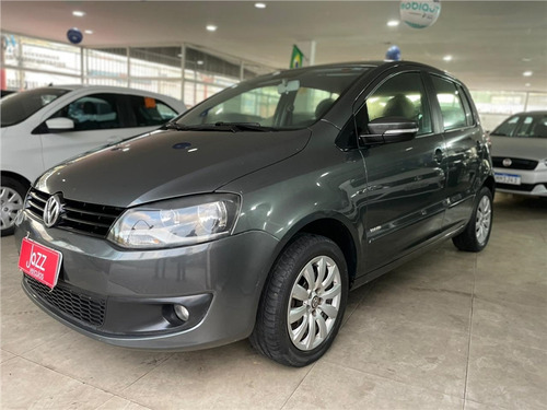 Volkswagen Fox 1.0 MI TREND 8V FLEX 4P MANUAL