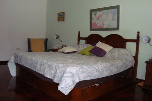 Imagen 10 de 16 de Hermosa Casa Mùltinivel En Venta Prados Del Este Mls #21-894