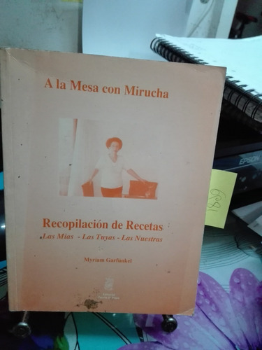 A La Mesa Con Mirucha // Myriam Garfukel C1