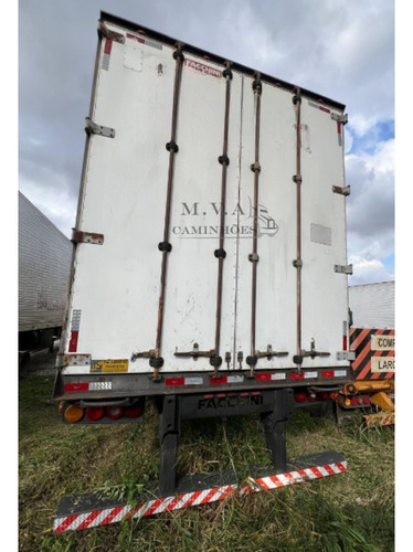 Baú Randon 3 Eixos 28 Pallets Ano 2008