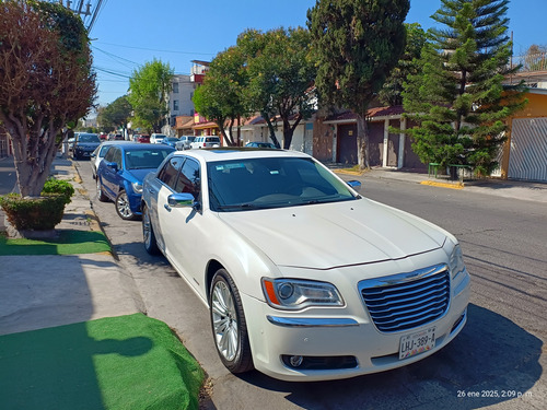 Chrysler 300c, Hemi, 8cilindros, 5.7 Lts, Color Blanco