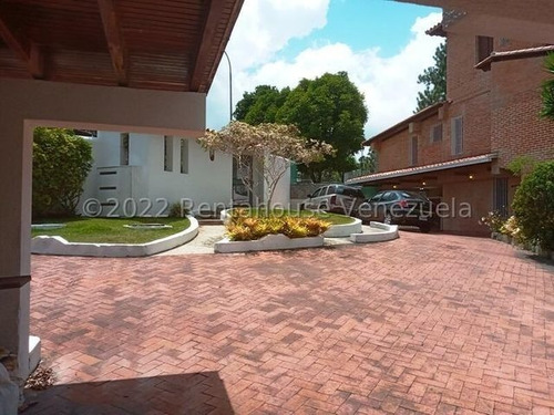 Casa En Venta 23-11869 En Los Naranjos Del Cafetal