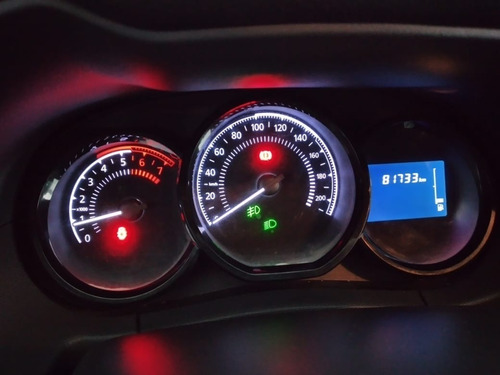 Duster 2015 Dynamique Pantalla Camara Sensores Muy Buena Nd