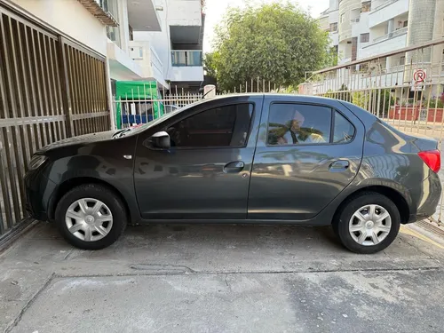 Renault Logan 1.6 Authentique