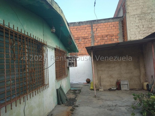 Imagen 5 de 8 de Rosangel Parraga Rentahouse Vende Casa En La Esmeralda San Diego 22-17283