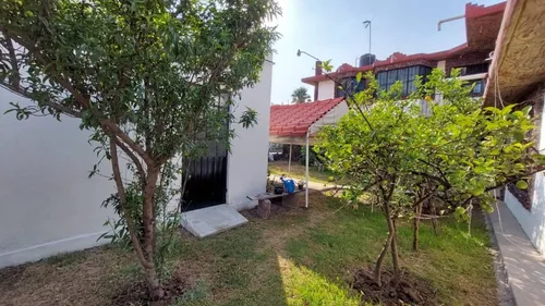Amplia Casa En Venta En Esquina, Rápida Salida A Cdmx Y También Al Aifa