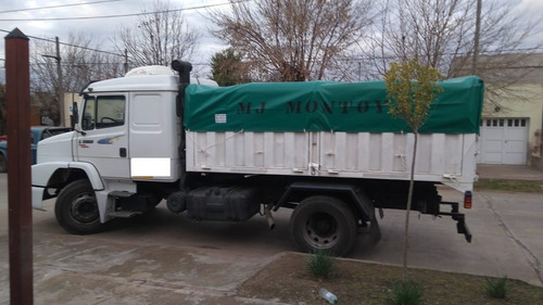 Imagen 5 de 15 de Mercedes Benz 1620 2005