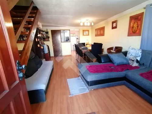 Imagen 2 de 12 de Casa En Venta De 4 Dorm. En Maipú