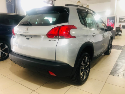 Imagen 6 de 15 de Peugeot 2008 1.6 Feline Tip