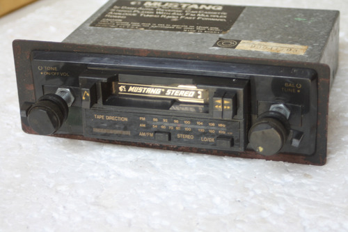 Radio Toca Fitas Antigo Para Carros Mustang Crf270 (Usado)