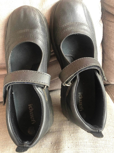 Zapatos Escolares Yamp Guillermina Negro 39 Como Nuevos