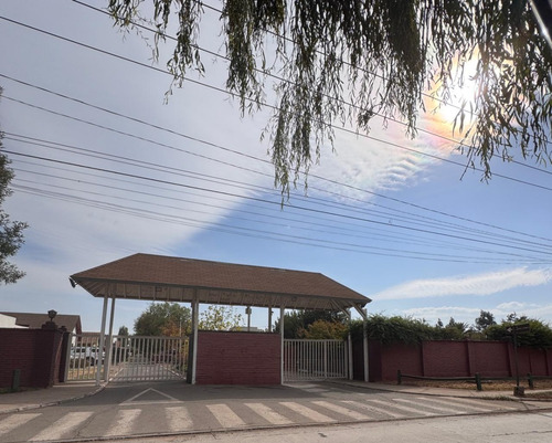 En Venta Casa, Condominio Las Mercedes, Machalí