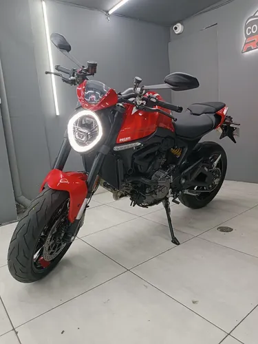 Ducati Monster 937