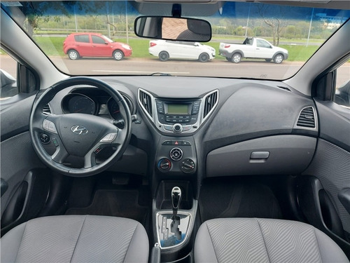 Imagem 11 de 12 de Hyundai Hb20 1.6 Premium 16v Flex 4p Automático