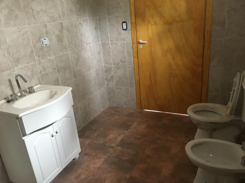 Casa En Venta - 4 Dormitorios 2 Baños - 310mts2 - General Belgrano