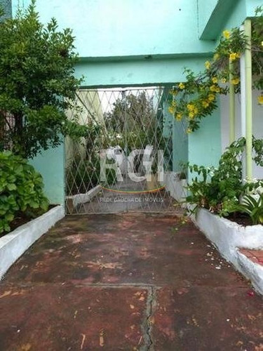 Casa Em Bela Vista Com 5 Dormitórios - Ot6228