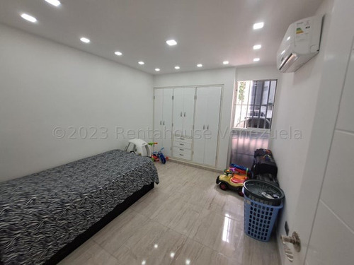 Imagen 6 de 12 de Apartamento En Venta En Macaracuay Lepv