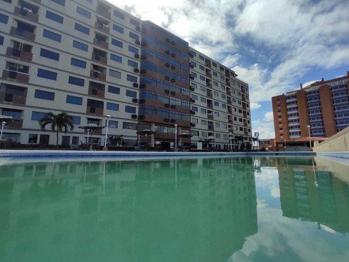 Imagen 4 de 13 de Invalmhouse Inmobiliaria. Villas Partenopemar Apartamentos Entrada De Higuerote 1 Hab Y 2 Hab