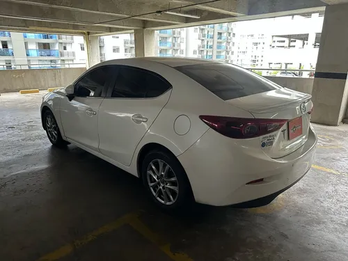 Mazda 3 2.0 Touring At