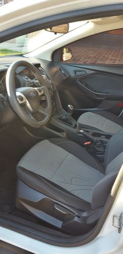 Ford Focus S 1.6