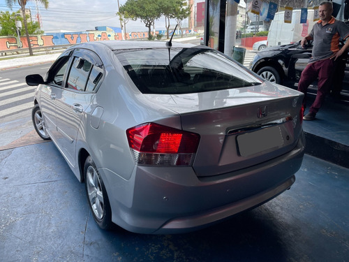 Imagem 4 de 14 de Honda City 1.5 Lx Automático Flex 2012 Autos Rr