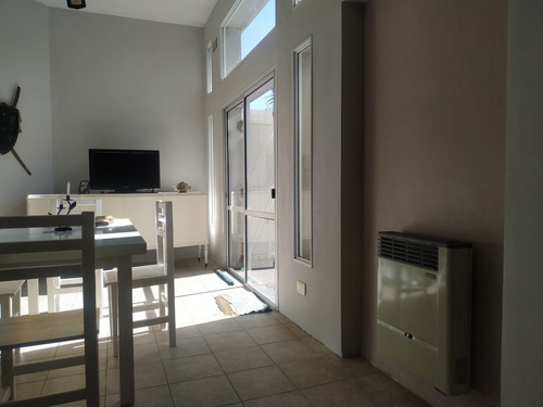 Imagen 9 de 30 de Venta Ph 4 Amb. Centro De Lujan Reciclado- Permuta