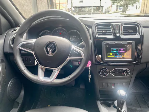 Renault Stepway 1.6 Intense Automática
